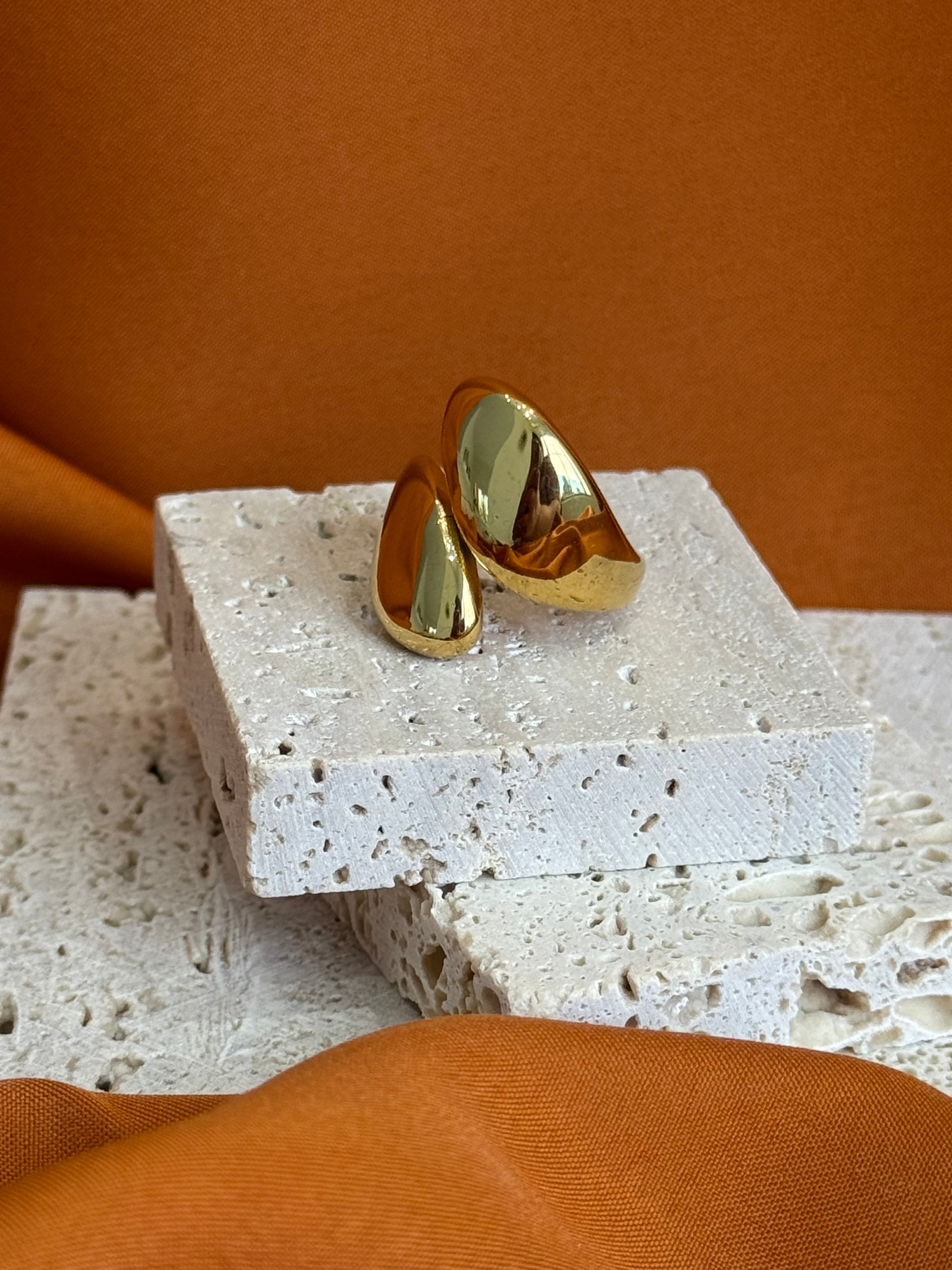 Venus ring