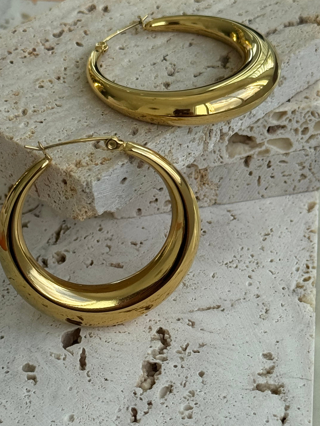 Celeste Hoops